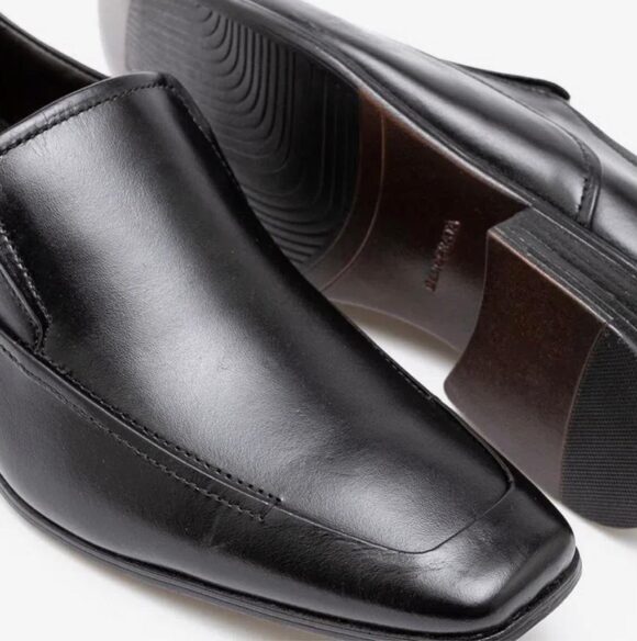 Sapato Metropolitan Aspen Preto - Image 4